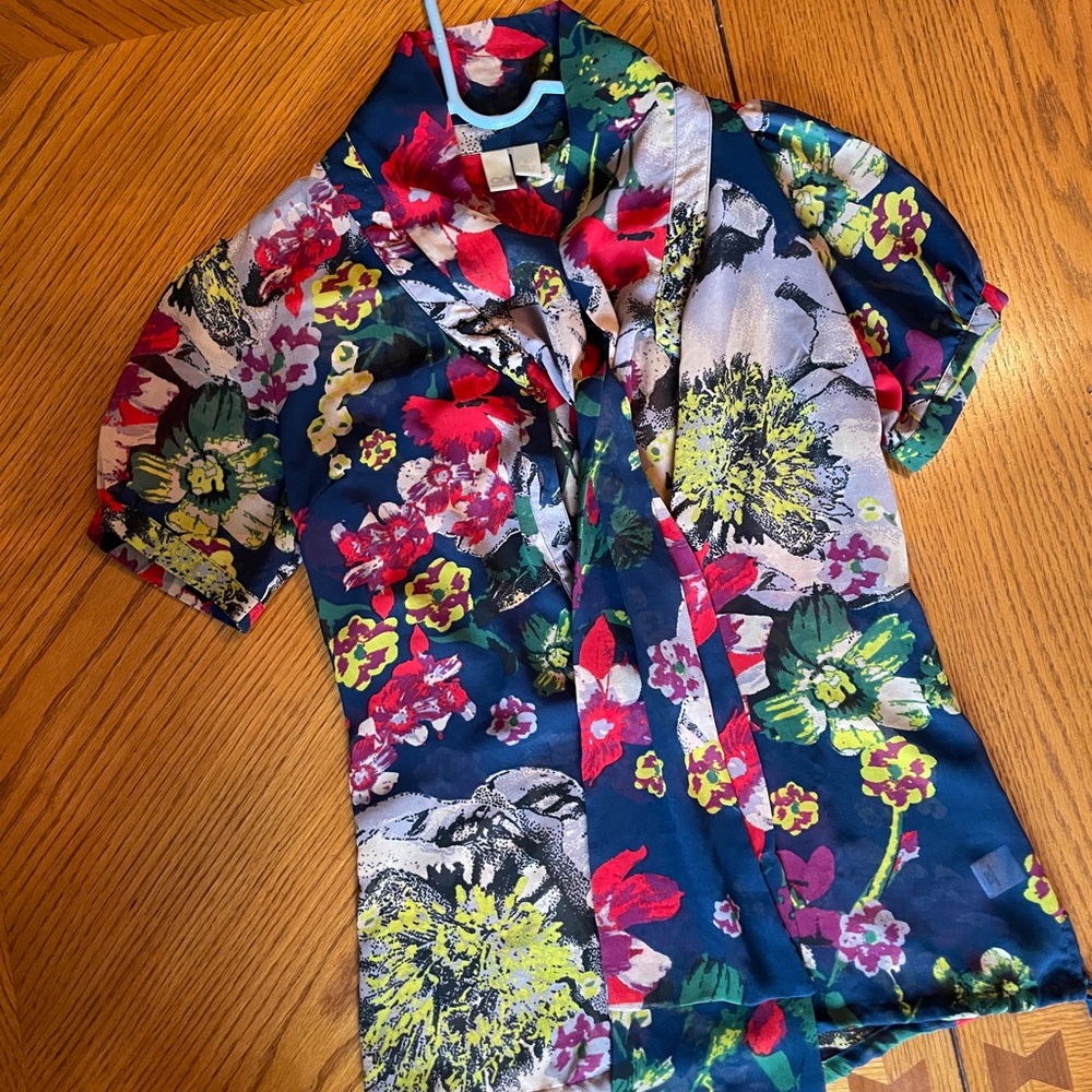Floral Short Sleeve Blouse